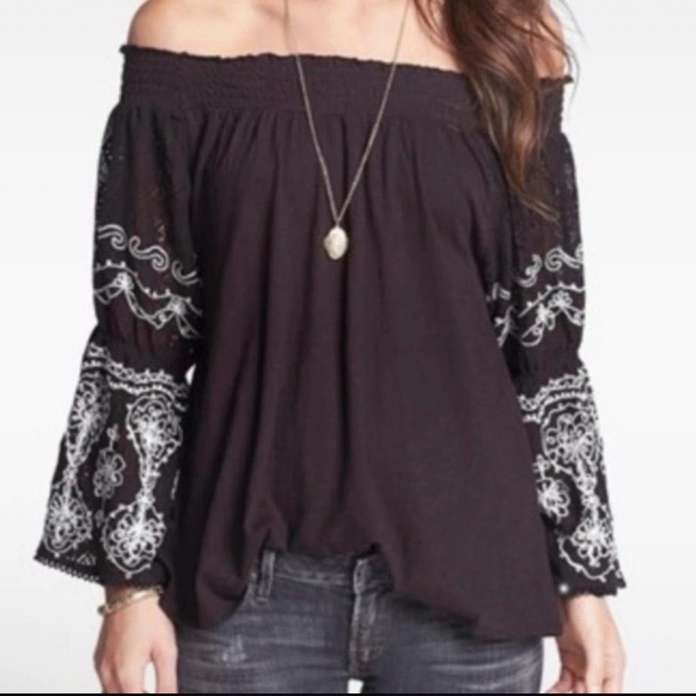 Free People Acapulco Embroidered Off The Shoulder Bell Sleeve Boho Blouse S